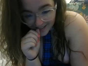 Screenshot from queen_darklove webcams
