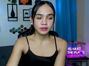 Screenshot from queen_vanner webcams