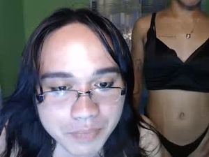 Screenshot from queenoflove_adriana webcams
