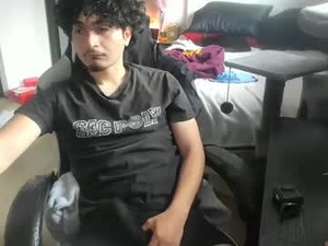 Screenshot from qwert4206 webcams