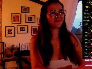 Screenshot from rachel_fo webcams