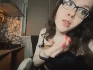 Screenshot from rachelsav webcams