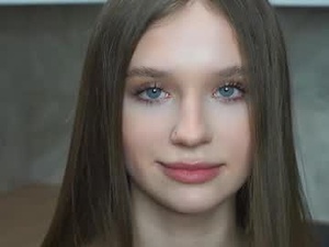 Screenshot from raquelwardman webcams