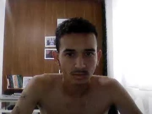 Screenshot from ratatuie00 webcams