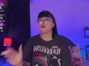 Screenshot from ravendark_666 webcams