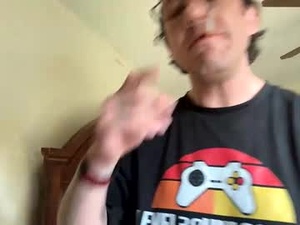 Screenshot from ravenvx86 webcams