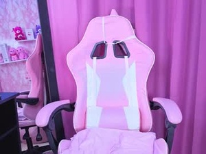 Screenshot from rebekah_mercer webcams