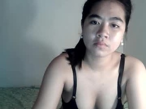 Screenshot from red_cherryxx webcams