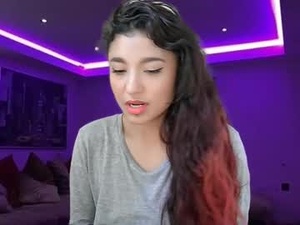 Screenshot from redgirlpum webcams