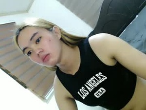 Screenshot from redruby69xx webcams