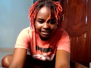 Screenshot from redrubyyyy webcams