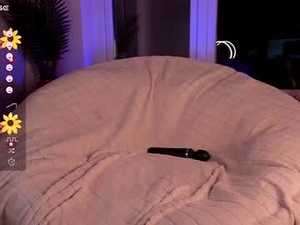 Screenshot from relaxi_g1rl webcams