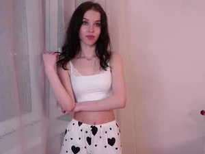 Screenshot from renaythilmony webcams