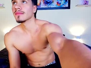 Screenshot from rex_danger07 webcams