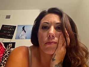 Screenshot from rnrbeauty99 webcams