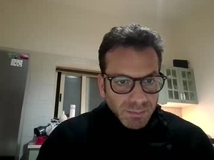 Screenshot from roberpierre_ho webcams