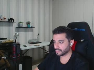 Screenshot from robertocarlos19 webcams