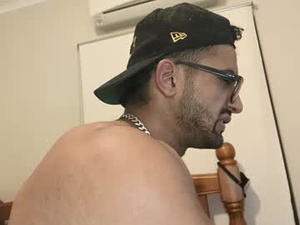 Screenshot from robin1036 webcams