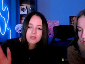 Screenshot from rosalie_liu webcams