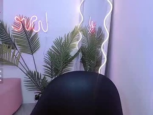 Screenshot from rosee_tay webcams