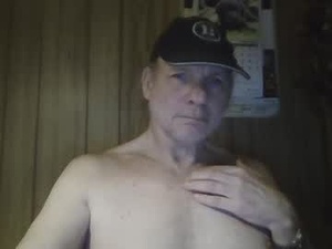 Screenshot from roses2u1958 webcams