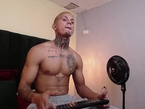 Screenshot from roy_connor webcams