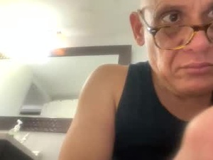 Screenshot from rrmia69 webcams
