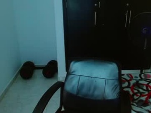 Screenshot from ryo_kush__ webcams