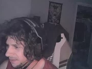 Screenshot from ryot35 webcams