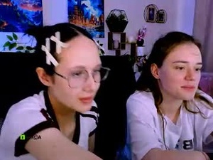 Screenshot from sadie_peach webcams