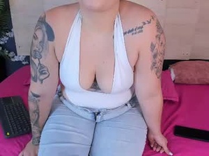 Screenshot from samanta_montes webcams