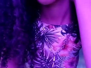 Screenshot from samisami132850 webcams