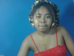 Screenshot from saniazzhh webcams