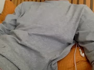 Screenshot from sansha0590 webcams