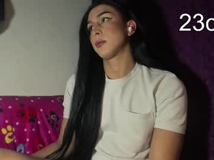 Screenshot from sara_hunter12 webcams