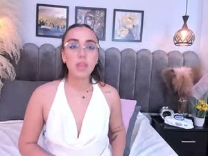 Screenshot from sara_ospina_ webcams