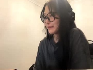 Screenshot from sary_flame webcams