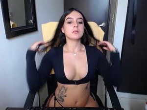 Screenshot from saylor_cassie webcams