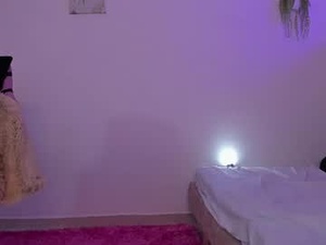 Screenshot from scarlett_moo webcams