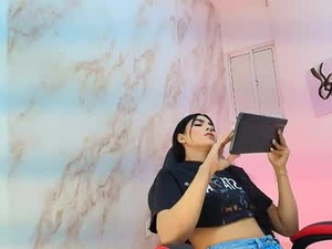 Screenshot from scarlett_vael webcams