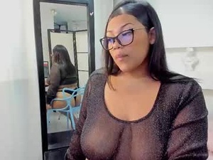 Screenshot from scarlettlee8 webcams