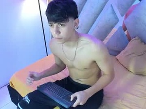 Screenshot from sebas_pretty7 webcams