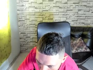 Screenshot from sech_guerrero webcams