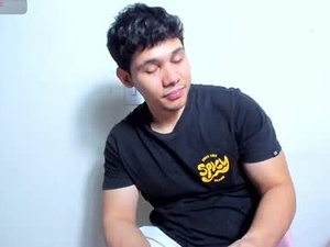Screenshot from secretstudy_ webcams