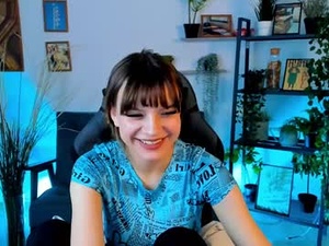 Screenshot from selenadearden webcams