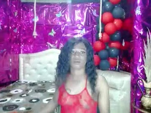 Screenshot from selenagill_ webcams