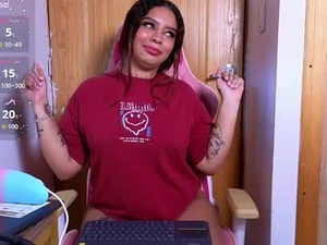 Screenshot from selenagreyy webcams