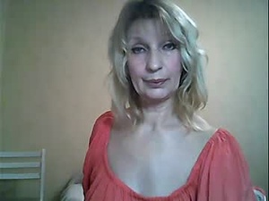 Screenshot from sexybabyforyou webcams