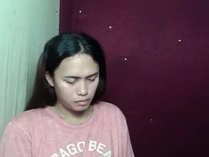 Screenshot from sexyemie29 webcams