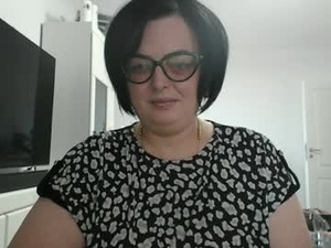 Screenshot from sexylinda1976 webcams